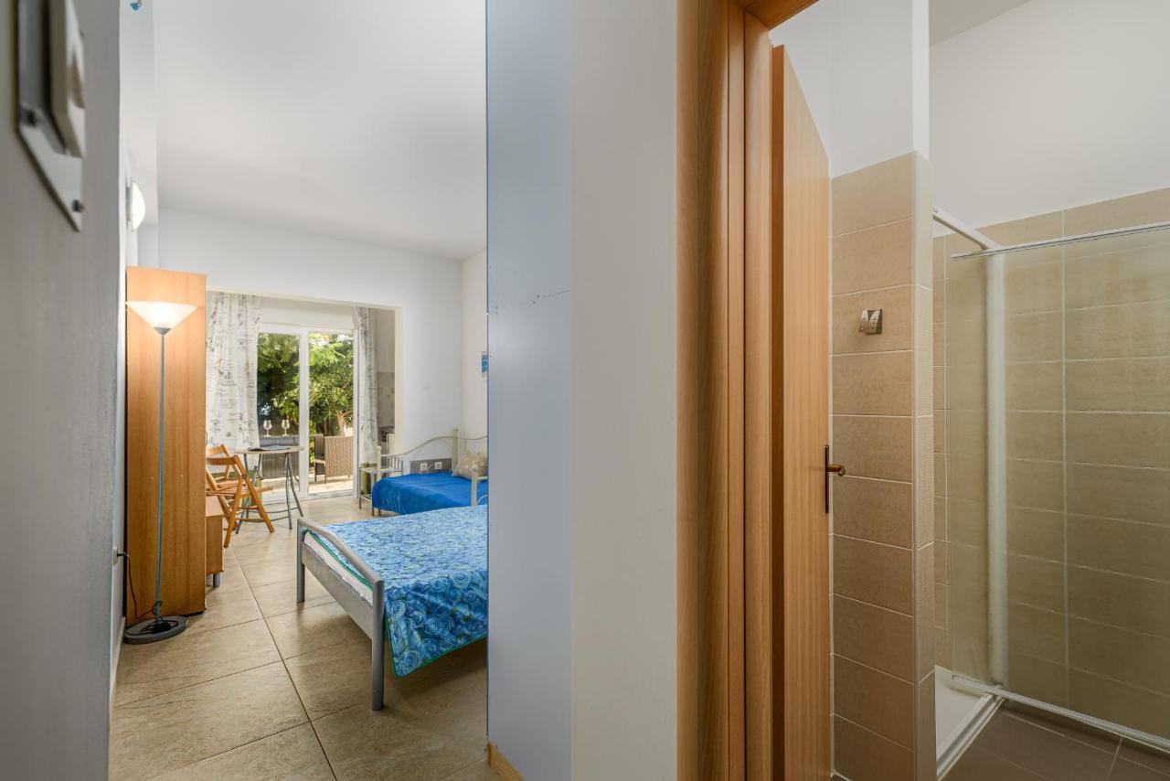 Studio Holiday Adriatic Pag Town Extérieur photo
