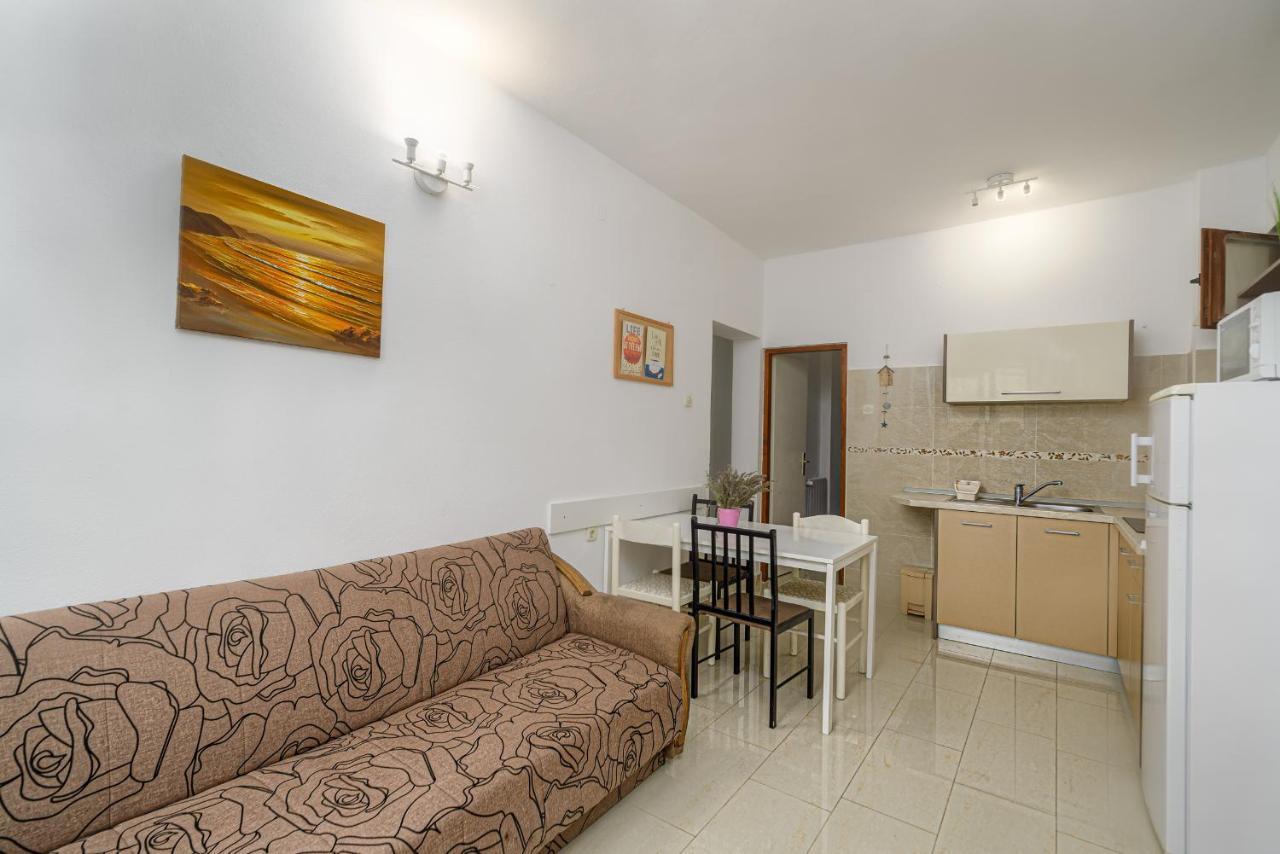 Studio Holiday Adriatic Pag Town Extérieur photo