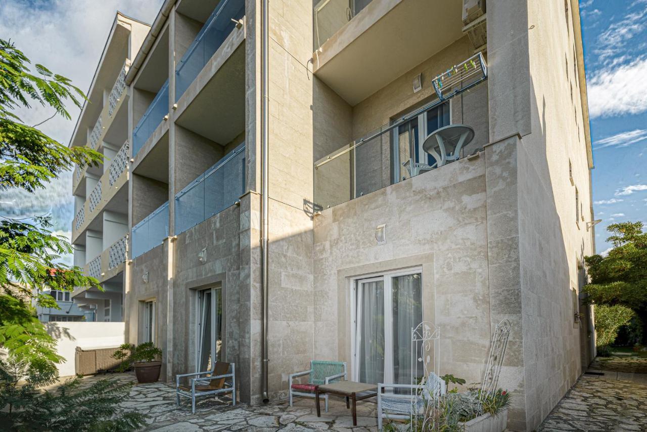 Studio Holiday Adriatic Pag Town Extérieur photo